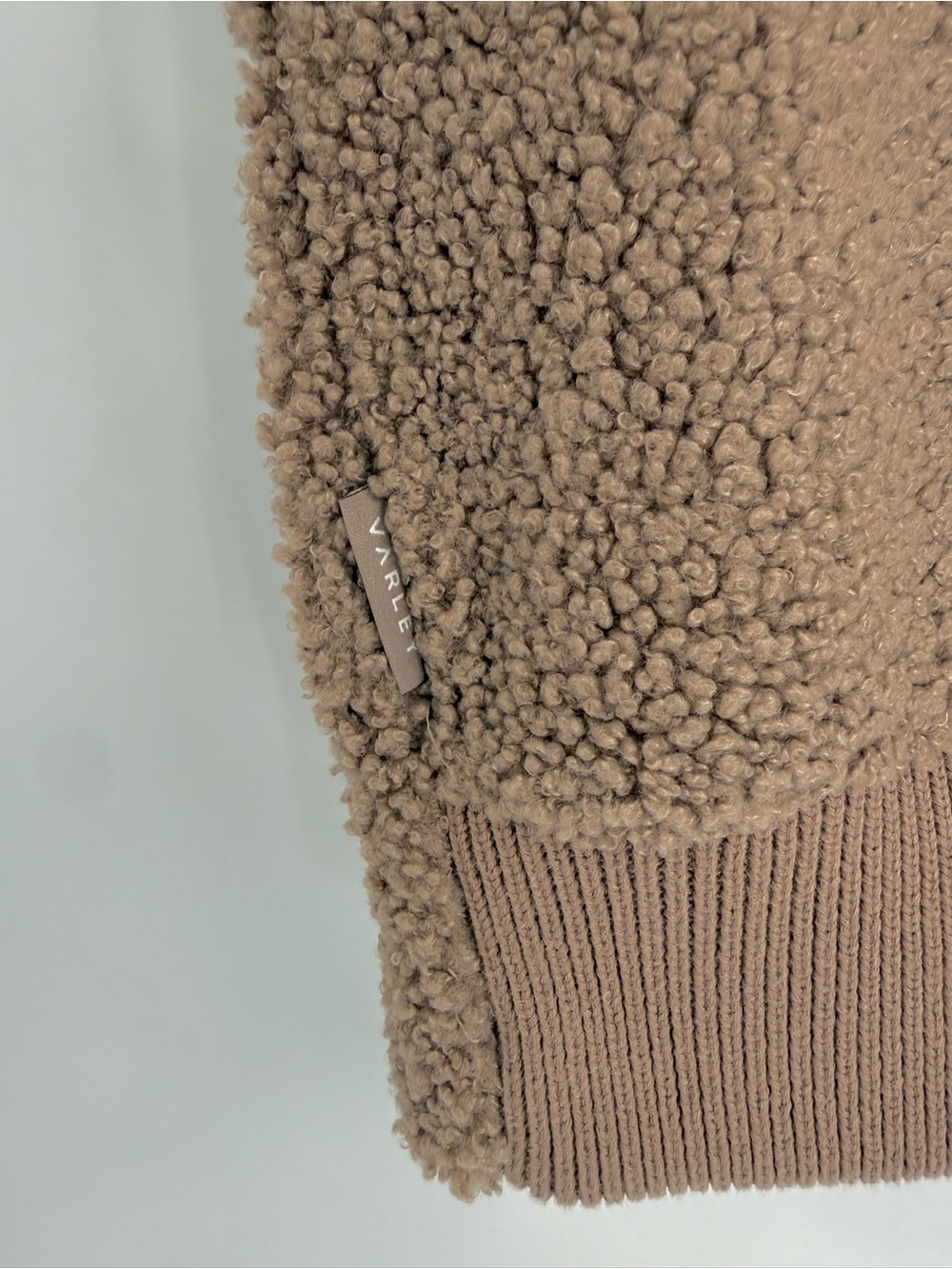Varley Aspen Bouclé Sherpa Zip-Up Ribbed Collar Vest Gilet, Ash Taupe, Size M - Picture 8 of 10